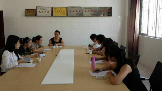 区域农村幼儿教师发展协同创新中心与长泰教师进修学校洽谈合作事宜