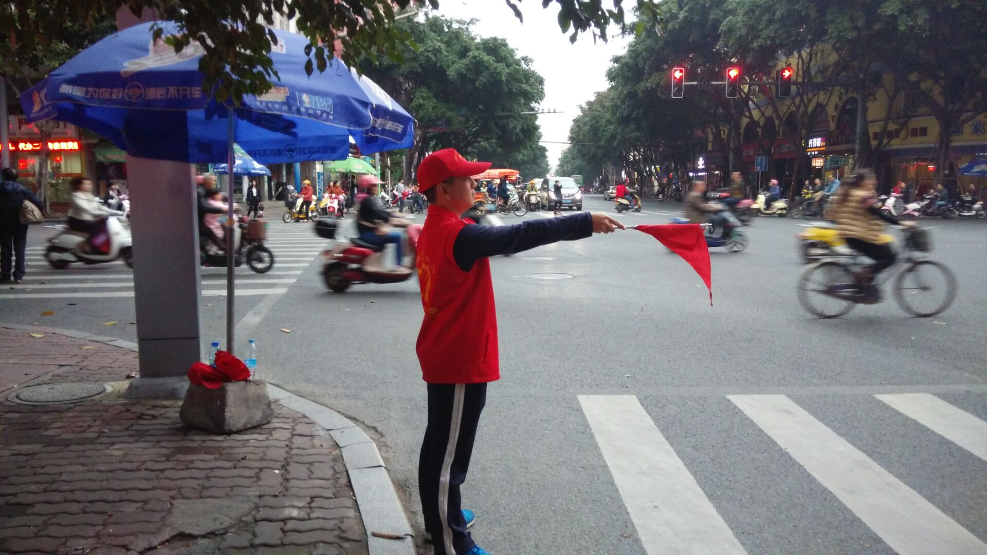 志愿服务,交通先行